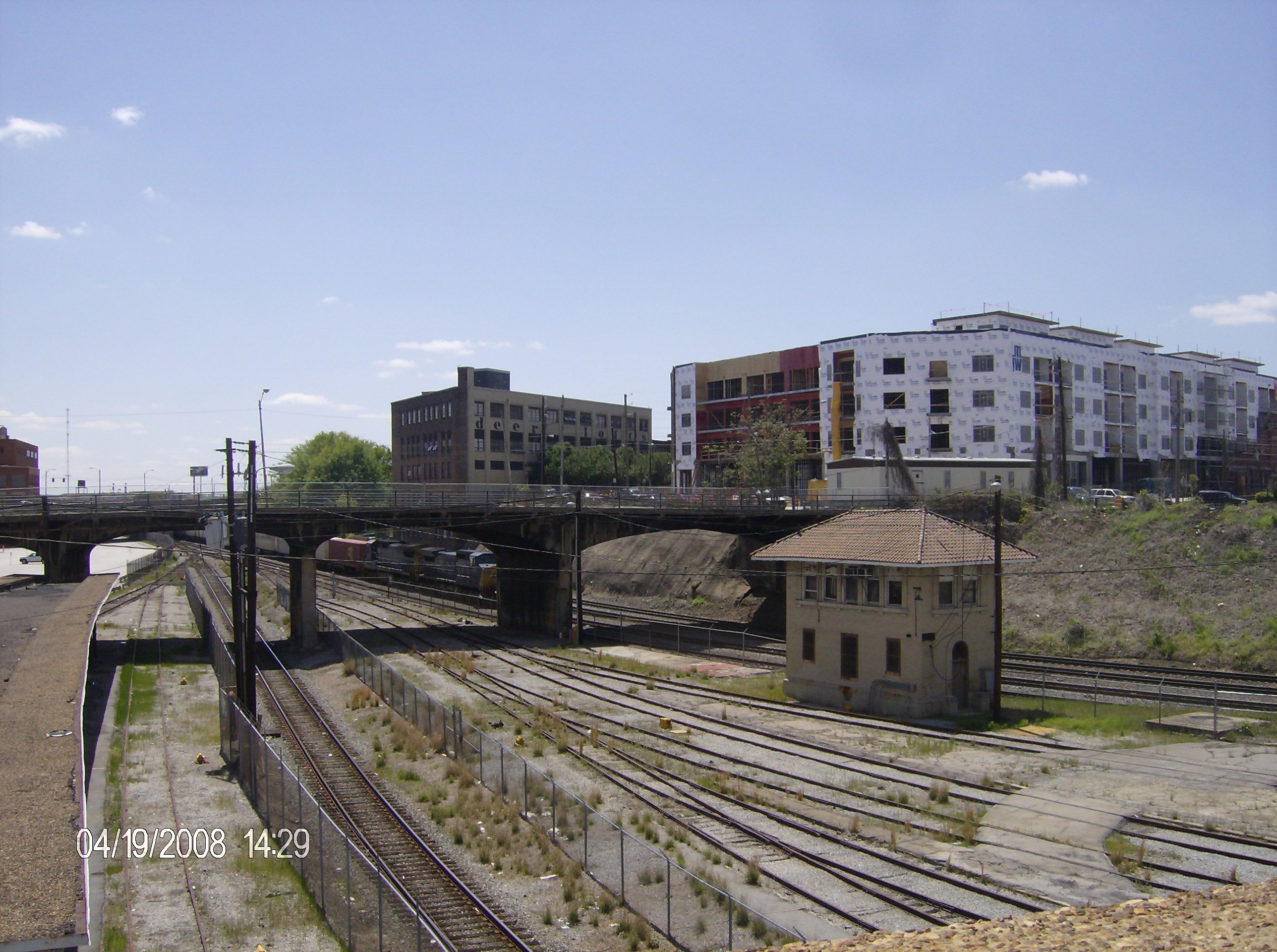 lookingdownthetracksfromtheareaofthesouthernrailwayoffice.jpg