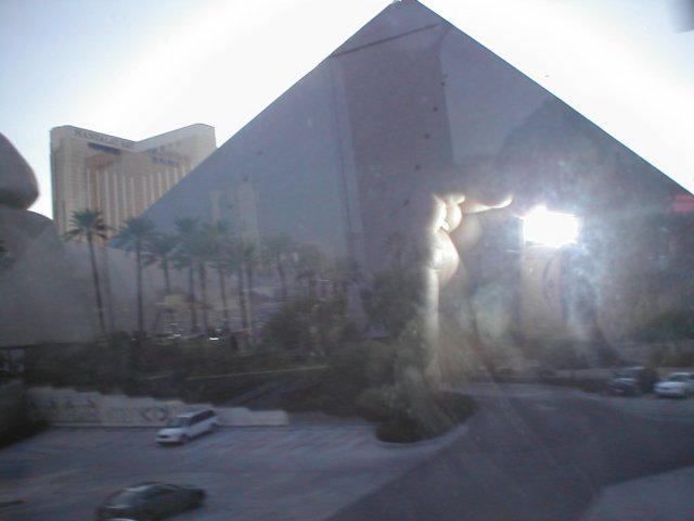 luxor.jpg